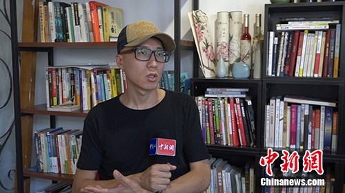 书岛的“岛主”杜宝。