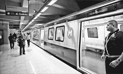 里约“奥运地铁”正式开通 列车全部为中国制造