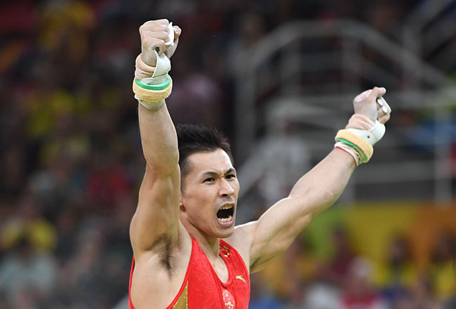 8月8日，在2016年里约奥运会体操男子团体决赛中，中国队以271.122的总分获得铜牌。新华社记者李尕摄 