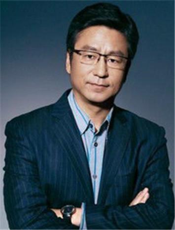 “段子手”白岩松这样谈霍顿侮辱孙杨事件