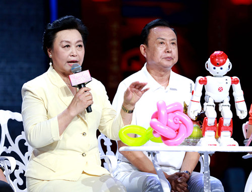 阿尔法担任《相约里约》常驻嘉宾