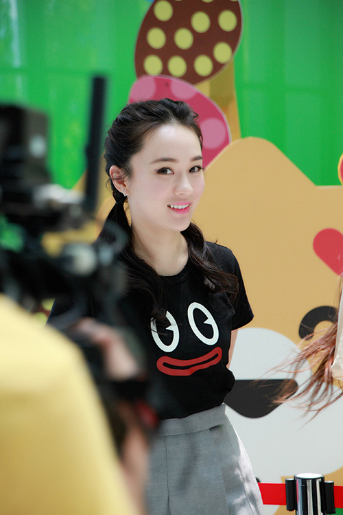 霍思燕少女感爆棚