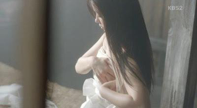 17岁童星金裕贞上演裸露镜头 遭观众抗议