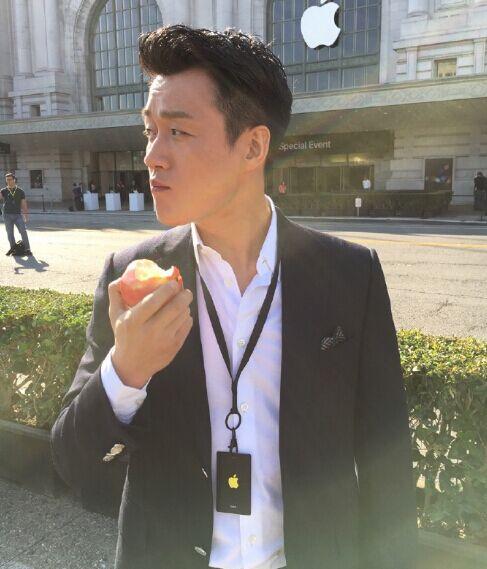 佟大为出席苹果发布会 系唯一受邀的亚洲明星