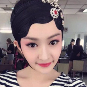 嘉宾杨小童.jpg
