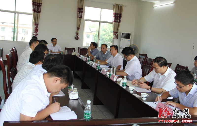 田文静深入长湖乡、柏祥镇调研指导