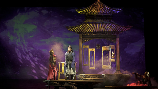 舞台剧《我欲封天》北京首演 百年不遇“引”雷“触”电