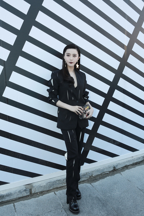 《花木兰》欲拍真人版 范冰冰外网呼声高 (5)