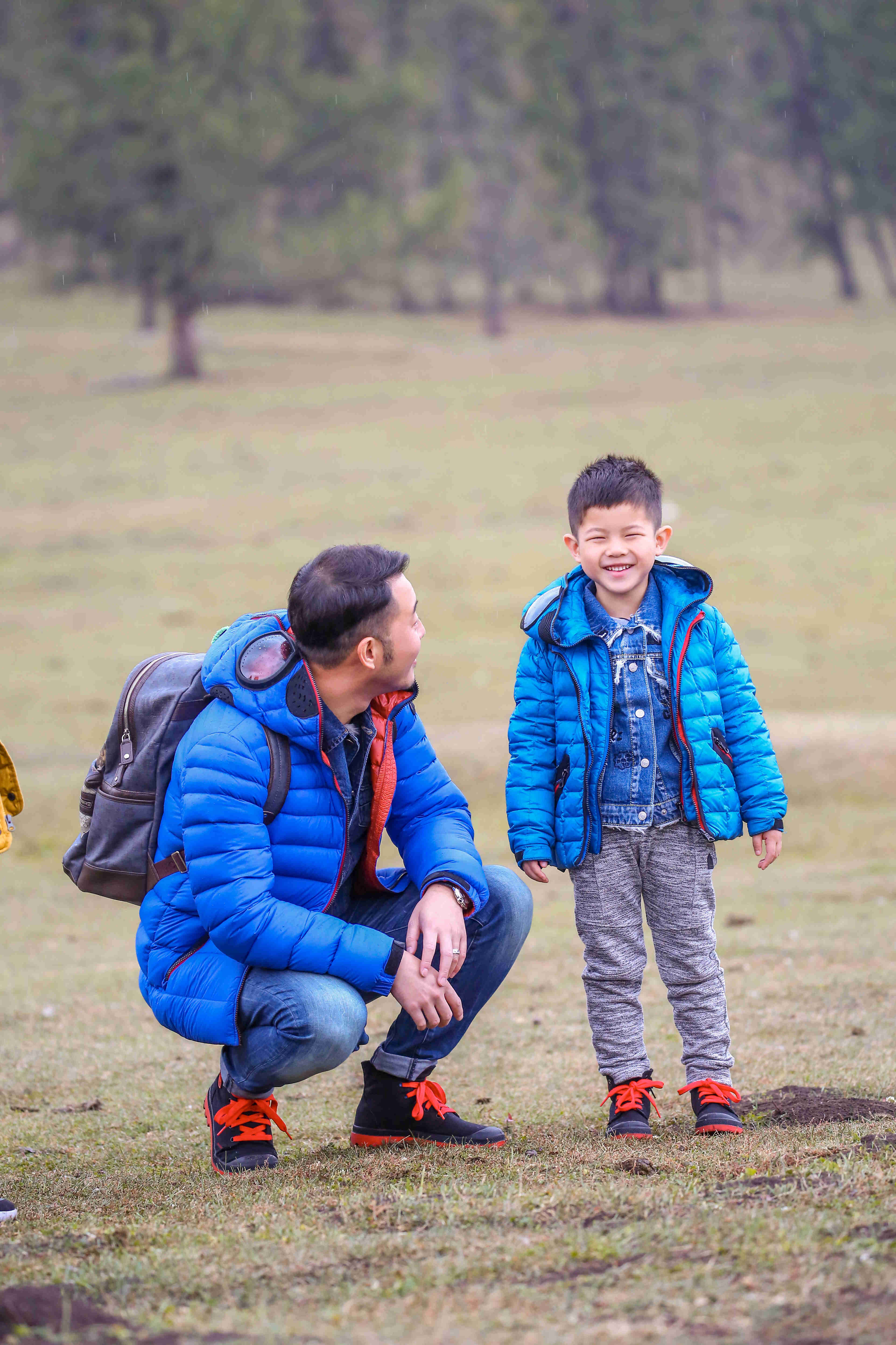 最萌街拍!“爸爸4”沙溢与萌娃颜值超高 - 中国日报网