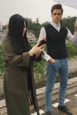 直播需谨慎 土豪闺蜜可能抢走你的风头