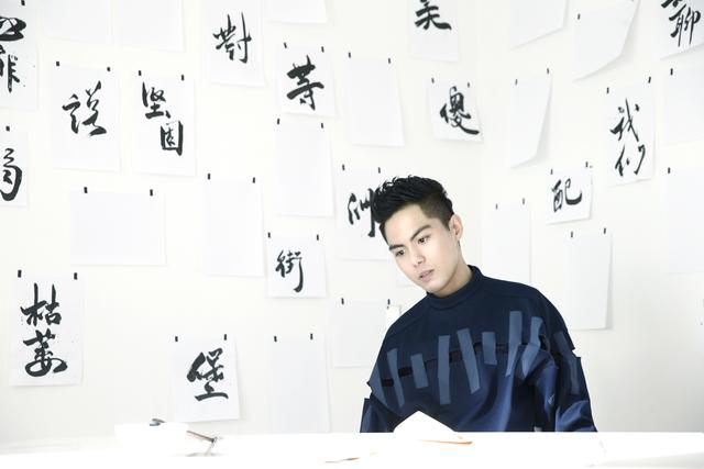 孙子涵《傻傻等》MV遇台风 用力过猛突发心悸