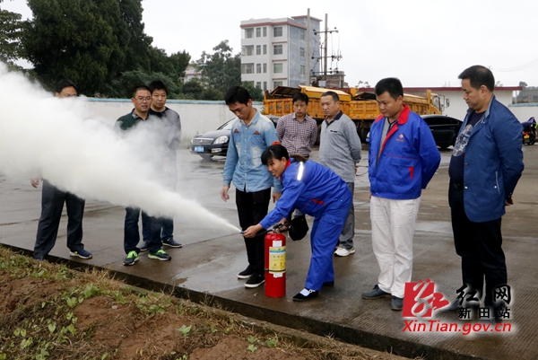 新田县人口_...永州市计生检查工作组来新田县就2013年度人口计生党政领导线、(3)