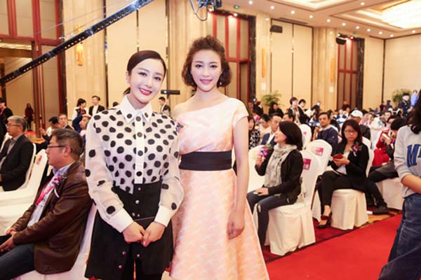 甘婷婷与好友李依晓