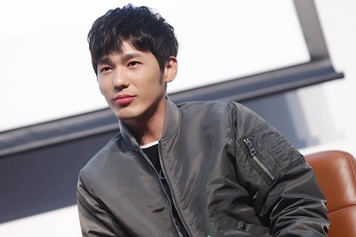 《美人为馅》燃爆校园 杨蓉白宇86处吻戏甜到