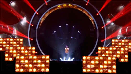 神秘素人即将登场