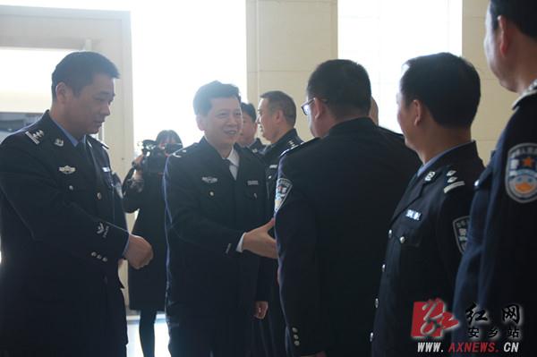 唐恒忠来安乡调研指导公安工作