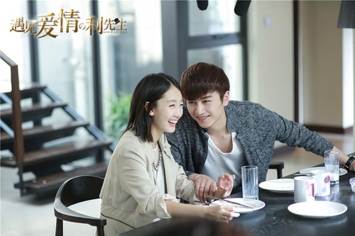 陈晓周冬雨甜蜜撒糖