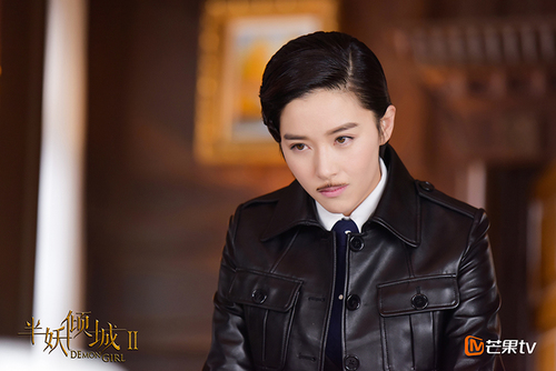 《半妖倾城2》阚清子男装帅气