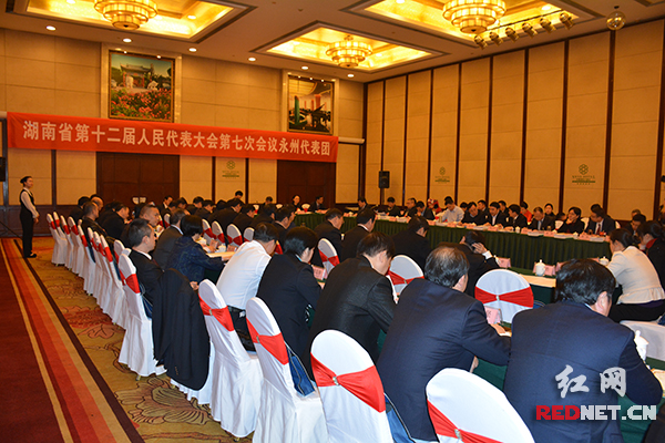 蔡振红参加永州代表团讨论 强调要善于造优势