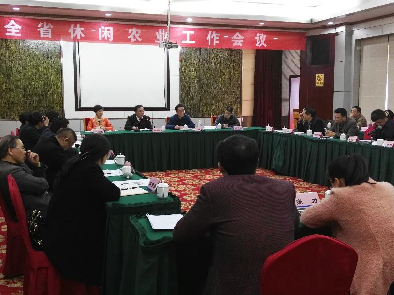 唐建初总农艺师作总结讲话