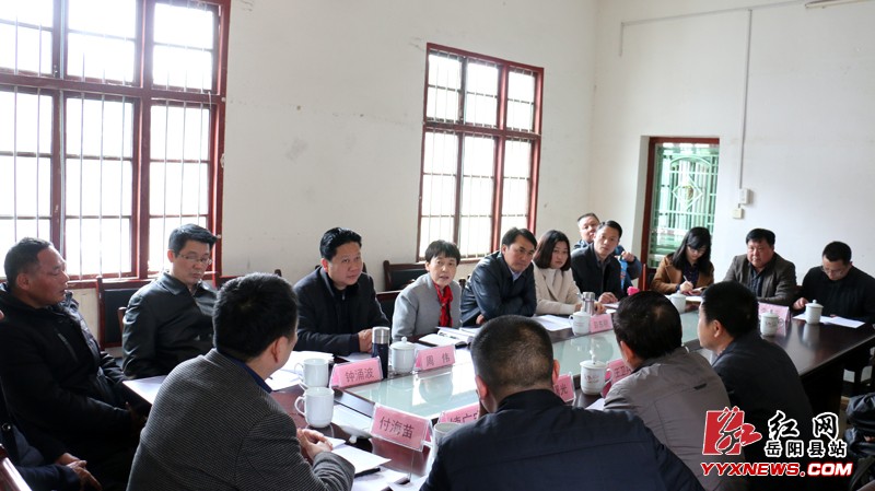 因地制宜打赢精准扶贫攻坚战