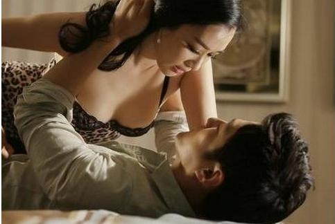 盘点娱乐圈半老徐娘大胆拍激情戏的几位女星