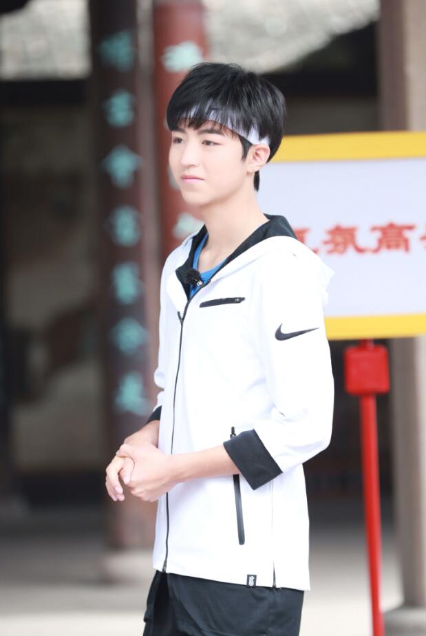 王俊凯.jpg