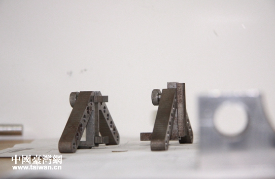 桑仁龙加工出的零件