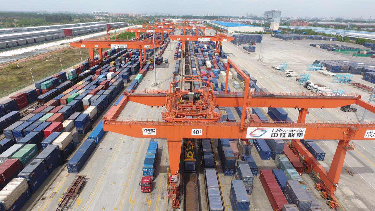 主流新媒体探访蓉欧快铁 看成都如何与世界做"邻居"_湖南频道_红网