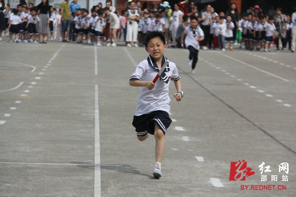 隆回东方红小学运动会精彩纷呈