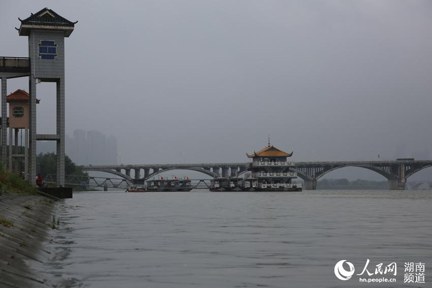 强降雨轮番袭湘 湘江水位全面上涨（组图）【7】