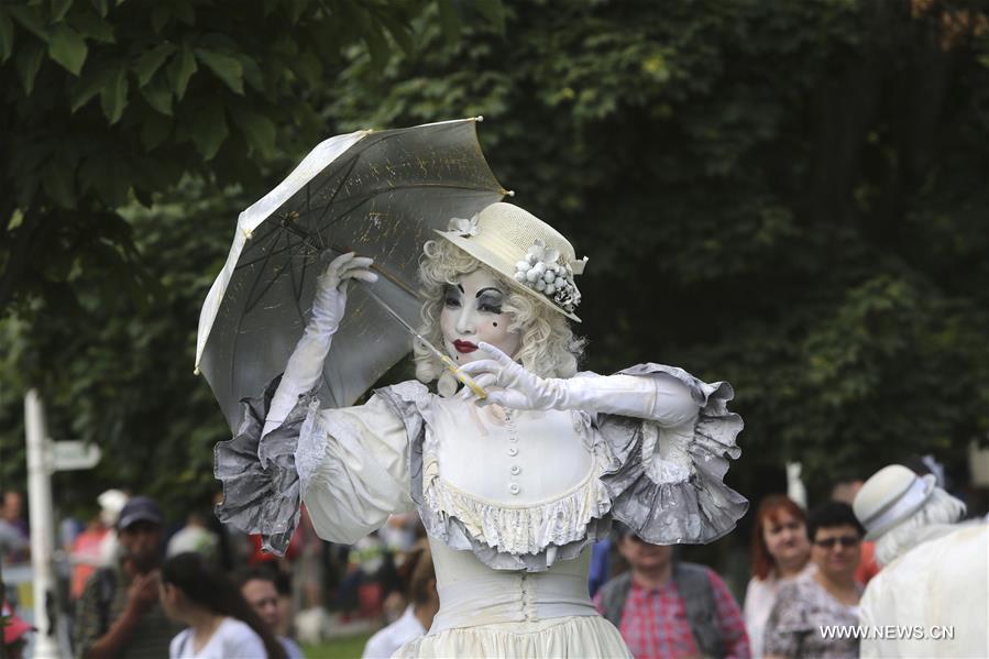 7th Int'l Festival of Living Statues marked in Bucharest