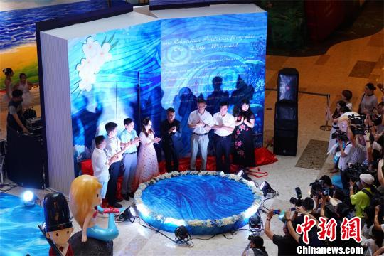 《了不起的安徒生》经典童话展亮相武汉