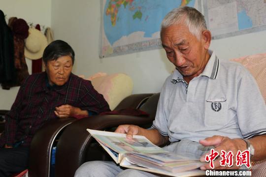 新疆兵团老军垦：开拖拉机是当年最让人羡慕的工作