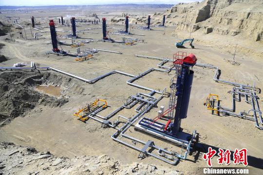中国首口双水平井SAGD百吨井在新疆克拉玛依诞生