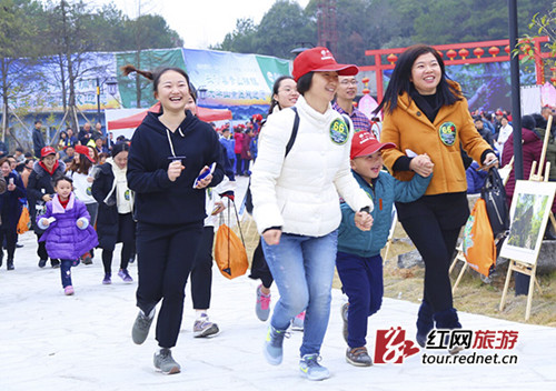 Tianhua Mountain greets tourists with new scenic spot