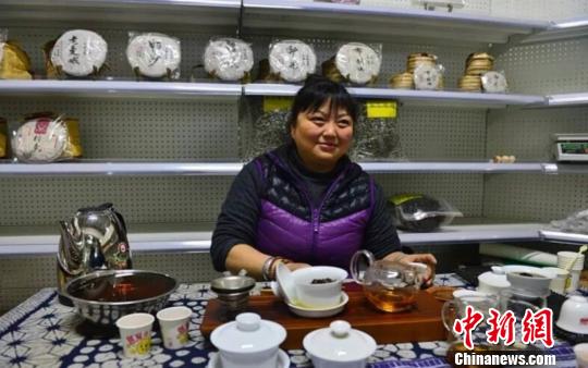中蒙边民互市贸易区运行近一年累计交易2万人次