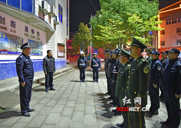 江永县公安局开展“平安春节”集中清查行动
