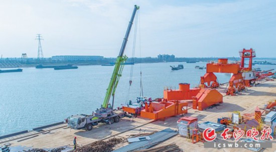近日，长沙铜官港项目一期工程基本建成，计划下月开港运营。长沙晚报记者邹麟摄