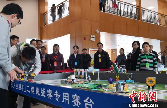 甘肃千名青少年切磋“技艺”促进科技创新人才培养