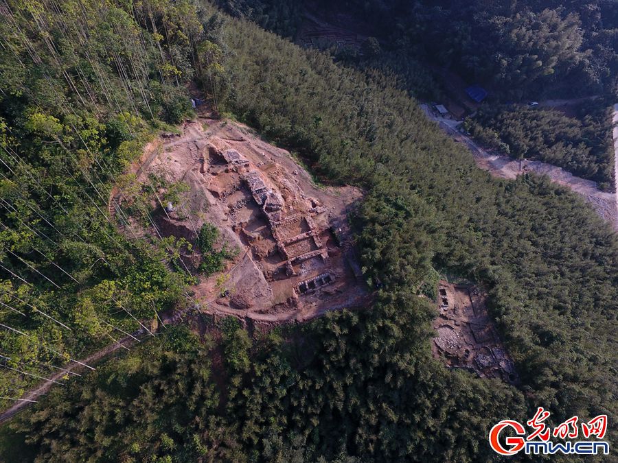 【“新时代·新平台·新机遇”——“一带一路”大型网络主题活动】靖东溪窑遗址见证“海丝”繁盛 瓷器曾远销非洲等地丨组图