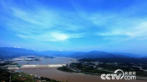 三峡工程全貌。(郑斌 摄)