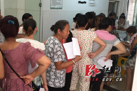 蓝山县顺利完成农村适龄妇女“两癌”免费检查项目