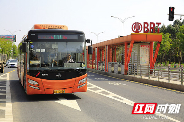 WB5B401Cb001.jpg