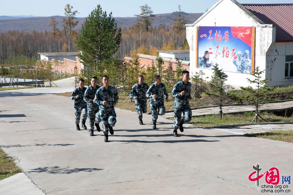 【网络媒体国防行】走进空军漠河雷达站 感受
