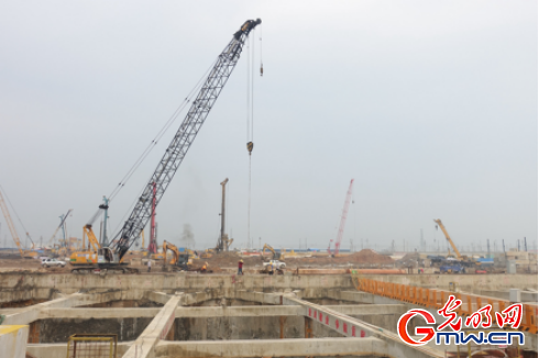 【新时代·幸福美丽新边疆】他们眼中的坚守与创新，带来“最美侨乡”的幸福变迁