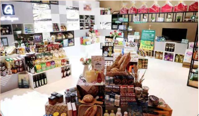 度国庆、迎进博，流光溢彩的大片来一波