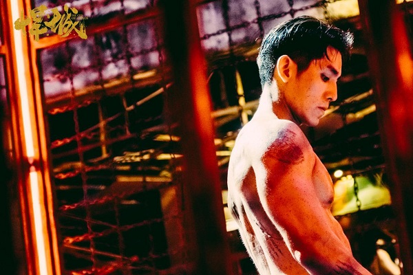 赵威霖《悍城》出场，搏击戏份“荷尔蒙炸裂”