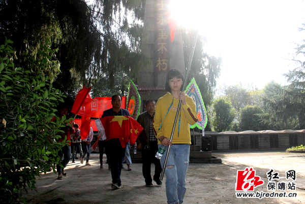 保靖:英雄魂归故里 送烈士回家