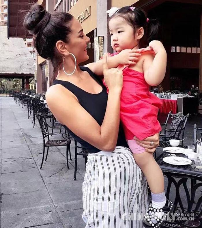 【中国那些事儿】2018阿根廷世界小姐为中国“代言”：这里美得让人流连忘返